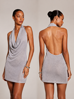 Vestido Mini de Punto con Brillo Plateado, Cuello Halter, Escote Pronunciado y Espalda Completamente Abierta, Nueva Colección de Verano 2026, Éxito de Ventas en EE. UU. y Australia