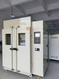 Câmara de pulverização salina <span class=keywords><strong>walk</strong></span>-in | Em conformidade com SAE J234, JIS Z2371, IEC 60068 | Teste de corrosão cíclica - Product Image 2