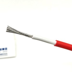 Câble photovoltaïque solaire PV1-F DC 1800V 1 10mm2 XLPE +40~+90 Flexible pour les installations solaires sur toits, les systèmes de raccordement au réseau, conforme à la norme BS EN 50618 - Product Image 1