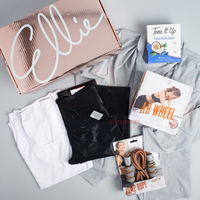 Boîtes brillantes en papier brillant de couleur personnalisée Boîtes d'abonnement en carton ondulé pour kit de sport