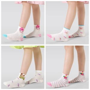 P002 Chaussettes courtes pour enfants en coton respirant à maille fine, motif dessin animé, sans coutures, pour filles, printemps-été, vente en gros - Product Image 5