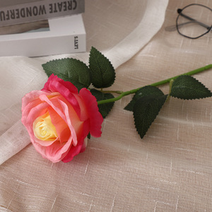 Bouquet de roses artificielles courtes en soie, haute simulation, décoration de table, ornement de mariage - Product Image 3