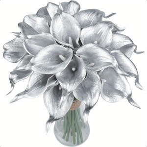 Questi Eleganti Tulipani Artificiali Dorati Sono Perfetti per l'Arredamento Domestico e Ideali per Composizioni da Tavola - Product Image 6