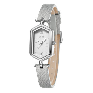 Reloj de cuarzo para mujer con cadena en forma de corazón, esfera de mariposa, reloj de pulsera vintage a la moda para mujer - Product Image 6