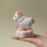TONFO Jingdezhen Ornements de bureau en céramique en forme de cheval rotatif, figurine carrousel anti-stress, décoration de bureau créative, cadeau souvenir