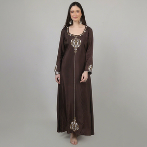 Conjunto de 3 piezas de ropa elegante para mujer, vestido Chudidar Dupatta color marrón con adornos de perlas y lentejuelas. - Product Image 1