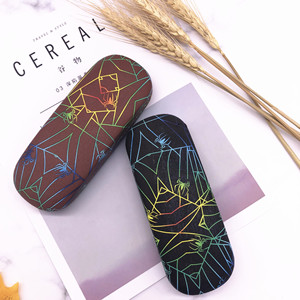 กล่องใส่แว่นตาซินเผิงลายพิมพ์ลายทางสีสันสดใสแบบพกพาสำหรับแว่นตา - Product Image 3