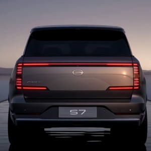 รถยนต์ใหม่เอี่ยม พวงมาลัยขวา/ซ้าย ปี 2027 GAC S7 Ultra AWD LIDAR PHEV ชาร์จเร็ว 16 นาที ชิป ADAS 200 TOPS หลังคาซันรูฟแบบพาโนรามา - Product Image 4