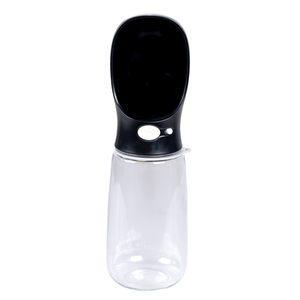 Produttore all'ingrosso logo personalizzato portatile rosa blu bianco nero nero gatto cane bottiglia d'acqua - Product Image 6