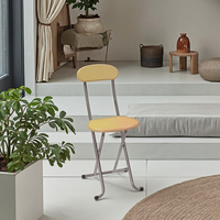 Chaise de salle à manger d'extérieur moderne et minimaliste en bois pliable, idéale pour le jardin et la cour