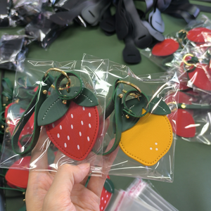 Dễ thương sáng tạo quả hồng Keychain trái cây Keychain đám mây trắng hạt mưa xe Móc chìa Khóa Sáng Tạo Túi Chìa Khóa Mặt dây chuyền treo trang trí - Product Image 6