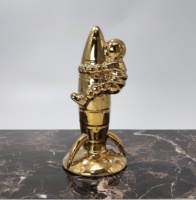 2025 11.5 "nouvelle mode Style moderne en céramique créative dorée personnalisée fusée et astronaute décoration Statue pour la décoration de la maison