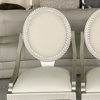 Fauteuils en bois de style français traditionnel antique, fabriqués à la main avec des détails sculptés, pour la salle à manger, l'hôtel ou la maison