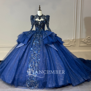 Xs321 Vestido de Gala Moderno y Elegante Azul Marino con Lentejuelas, Escote Corazón, Manga Larga, Lazo de Mariposa con Cristales Plateados, Largo hasta el Suelo - Product Image 2