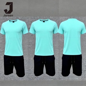 Jorsen 2026 <span class=keywords><strong>T</strong></span>-<span class=keywords><strong>shirt</strong></span> e pantaloncini da <span class=keywords><strong>palestra</strong></span> da <span class=keywords><strong>uomo</strong></span> di alta qualità, ad asciugatura rapida, traspiranti, <span class=keywords><strong>per</strong></span> fitness, calcio, corsa e sport - Product Image 3