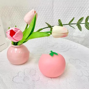 โมจิสควิชชี่ขนาดเล็กน่ารัก สีชมพูพีช ของเล่นบีบคลายเครียด - Product Image 4