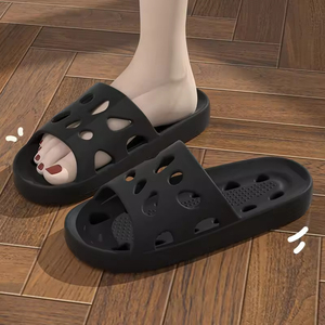 Bagno di casa impermeabile per interni antiscivolo EVA Soft Sole per la casa sandali con foro cavo pantofole che perdono - Product Image 1