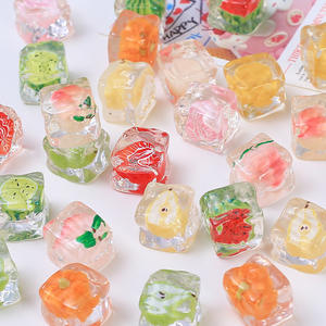 Giocattolo Trasparente a Forma di Cubetto di Ghiaccio con Frutta, Vendita Diretta dalla Fabbrica, Accessori Decorativi in Resina all'Ingrosso - Product Image 4