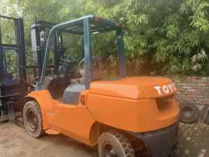 Carretilla elevadora usada de 5 toneladas, mástil de 4500mm, 7FD50, 3 toneladas y 5 toneladas - Product Image 4