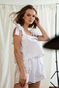 Completo da donna corto estivo da donna bianco ed elegante in due pezzi completo da <span class=keywords><strong>pigiama</strong></span> in lino per signora - Product Image 2