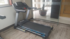 Máy chạy bộ điện trung quốc gấp Home sử dụng đi bộ Máy chạy bộ với động cơ DC - Product Image 3