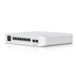 สวิตช์ Pro 8 PoE แบบจัดการได้ 24 พอร์ต ความจุ 104 Gbps พร้อมระบบสำรองไฟ รับประกัน 1 ปี - Product Image 1