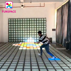 Funspace Jeu de Sol Interactif LED Super Grid pour Amusement Intérieur et Jeu d'Évasion - Product Image 3