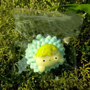 ของเล่นบีบผลไม้สุดน่ารักสำหรับเด็ก - ของเล่นเหนียวขายดี น่ารัก บรรเทาความเครียด เหมาะเป็นของขวัญสำหรับวัยรุ่นและผู้ใหญ่ ของชำร่วยงานปาร์ตี้ - Product Image 3