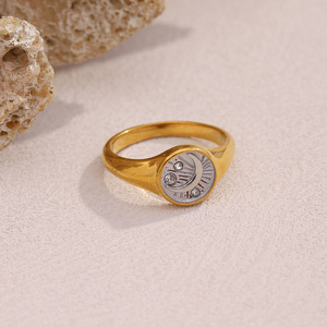 Anillos de Joyería Fina Chapados en Oro de 18k para Mujer, Anillos de Moda Redondos de Dos Tonos con Diseño de Luna, de Acero Inoxidable, Venta al Por Mayor - Product Image 2