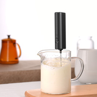 Batteur à œufs automatique portable, fonctionnant sur piles, en acier inoxydable, écologique, minimaliste, fouet à main, mousseur à lait