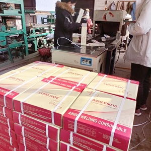 Menos fumar G12 G10 <span class=keywords><strong>G8</strong></span> J421 J38 12 electrodos de soldadura Aws E6013 varillas de soldadura 3,2mm - Product Image 3