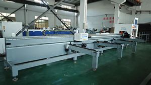Cortadora Láser CNC de Alta Velocidad para Tubos, Máquina de Fibra Óptica de 3KW para Corte de Precisión en Acero al Carbono y Aluminio para Trabajos de Ferretería - Product Image 3