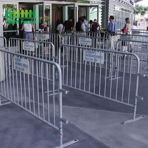 Barrières portatives de contrôle des foules de sécurité routière utilisées pour les concerts Portes d'allée en acier à faible entretien et clôtures de rail à vendre - Product Image 6