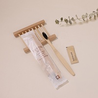 Kit de Produits d'Accueil Jetables Luxe Premium pour Salles de Bain Hôtelières – Pochette en Papier Enduit de Cire Mate pour Hôtellerie et Complexes Hôteliers