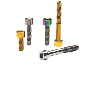 Tornillo Allen de Cabeza Hexagonal de Titanio TC4, Grado TC4, Recubrimiento Dacromet Multicolor, Rosca UNC M8X16/20/25/30/35, Tuerca - Product Image 1