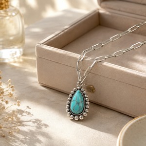 Collana vintage con pendente esagerato a forma di goccia d'acqua in turchese, regalo per feste da donna - Product Image 3