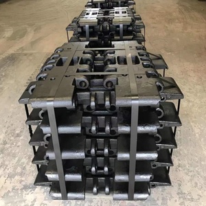 Link-Belt LS108B Pattini per cingoli per gru cingolate a braccio reticolare, in acciaio legato fuso per impieghi gravosi, Gruppo di piastre per cingoli - Product Image 4