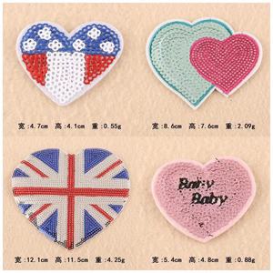 Patch cœur à paillettes pour t-shirt, nouveau design <span class=keywords><strong>pas</strong></span> <span class=keywords><strong>cher</strong></span> - Product Image 3