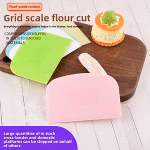 Non-Slip Bakeware Decorating Tools <b>Plastic</b> Flexible Bowl Scraper Sharp <b>Edge</b> & Angles Cake Scraper with Measurement - Product Image 2