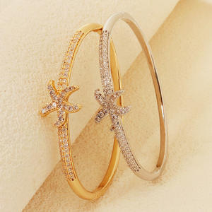 Nouveau Bracelet Femme Style Océan, Plaqué Or Cuivre Incrusté de Zircons, Motif Coquillage Étoile de Mer, Luxe Léger Haut de Gamme - Product Image 2