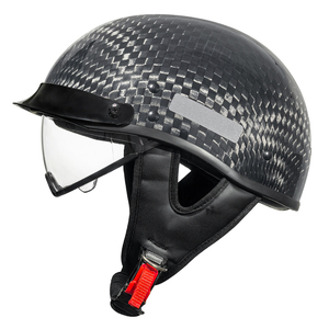 Casque en fibre de carbone au style vintage avec finition forgée - Visière solaire intégrée rabattable et fixation rapide, garantie de 12 mois - Product Image 3
