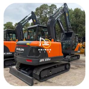 รถขุดมือสองราคาถูก Dx60 DX60D ขาย รถขุดไฮดรอลิกตีนตะขาบ DOOSAN 60 มือสองจากเกาหลี สภาพดี สีแดง - Product Image 1