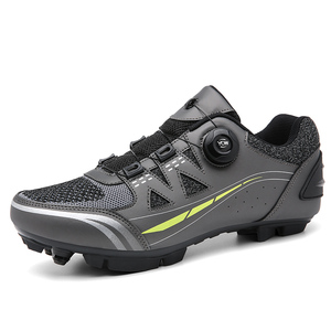 <span class=keywords><strong>Scarpe</strong></span> <span class=keywords><strong>da</strong></span> ciclismo <span class=keywords><strong>da</strong></span> strada <span class=keywords><strong>Mountain</strong></span> <span class=keywords><strong>bike</strong></span> <span class=keywords><strong>scarpe</strong></span> <span class=keywords><strong>da</strong></span> ciclismo Clipless <span class=keywords><strong>scarpe</strong></span> <span class=keywords><strong>da</strong></span> bicicletta bottone uomo Unisex Slip on pelle sintetica - Product Image 4