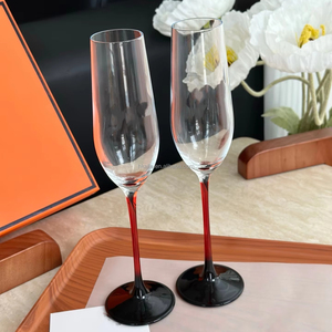 Classic Wine Glass Goblet Transparent Glassware in <b>Red</b> and Black for Wedding Parties - Product Image 1