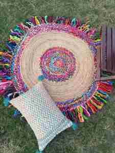 Tapis multicolores de créateur Tapis 100% coton Tapis ronds brodés Dhurries pour la maison, le salon et la décoration de jardin - Product Image 6