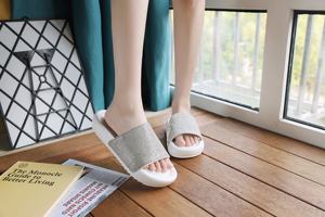 Customize Outdoor Bling Decoration <strong>Flat</strong> Women <strong>Sandals</strong> Outdoor Slides Slippers for <strong>Ladies</strong> Women <strong>Flat</strong> <strong>Sandals</strong> - Product Image 5