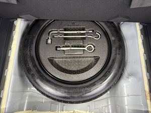 Auto Usado en Buenas Condiciones, Honda Vezel <span class=keywords><strong>2022</strong></span>, 1.5L, Automático, Edición de Lujo, 2WD, Volante a la Izquierda, Cámara Trasera, Techo Corredizo - Product Image 5