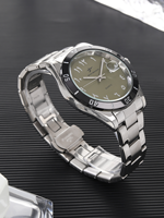 Montre-bracelet à quartz de luxe pour homme, design simple, aiguilles en verre, bracelet en acier inoxydable, fermoir papillon, vente en gros directe usine