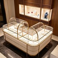 Vitrine à bijoux en verre avec éclairage LED en bois, couleurs personnalisables - Écologique et durable pour les comptoirs de magasin - GZowin