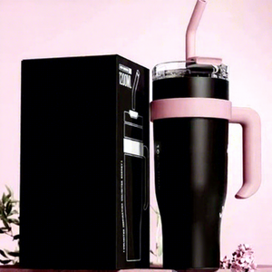 Nuova Tazza Termica da Auto Nera e Rosa da 40oz con Manico, Isolamento Sottovuoto, Grande Capacità, Bottiglia da Viaggio - Product Image 3
